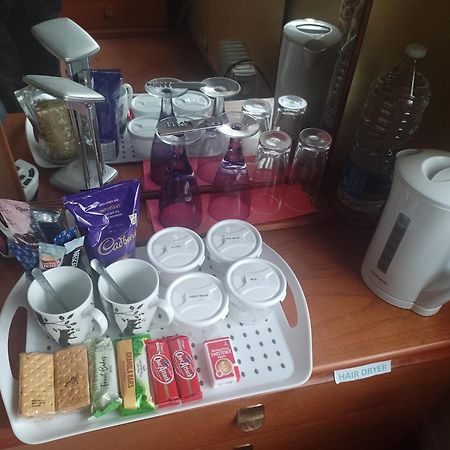 Hotel 216 Glyn Eiddew Cardiff Zewnętrze zdjęcie